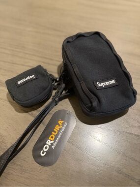 SUPREME Black Crossbody Bag w/ Mini Pouch